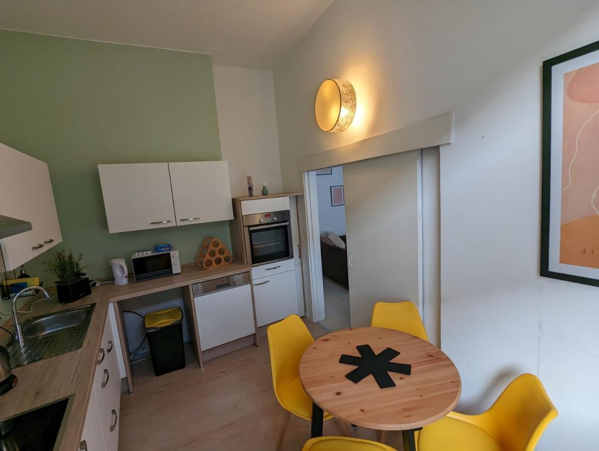 Schoenes Apartment Mitten In Der Stadt III Koblenz  Eksteriør bilde
