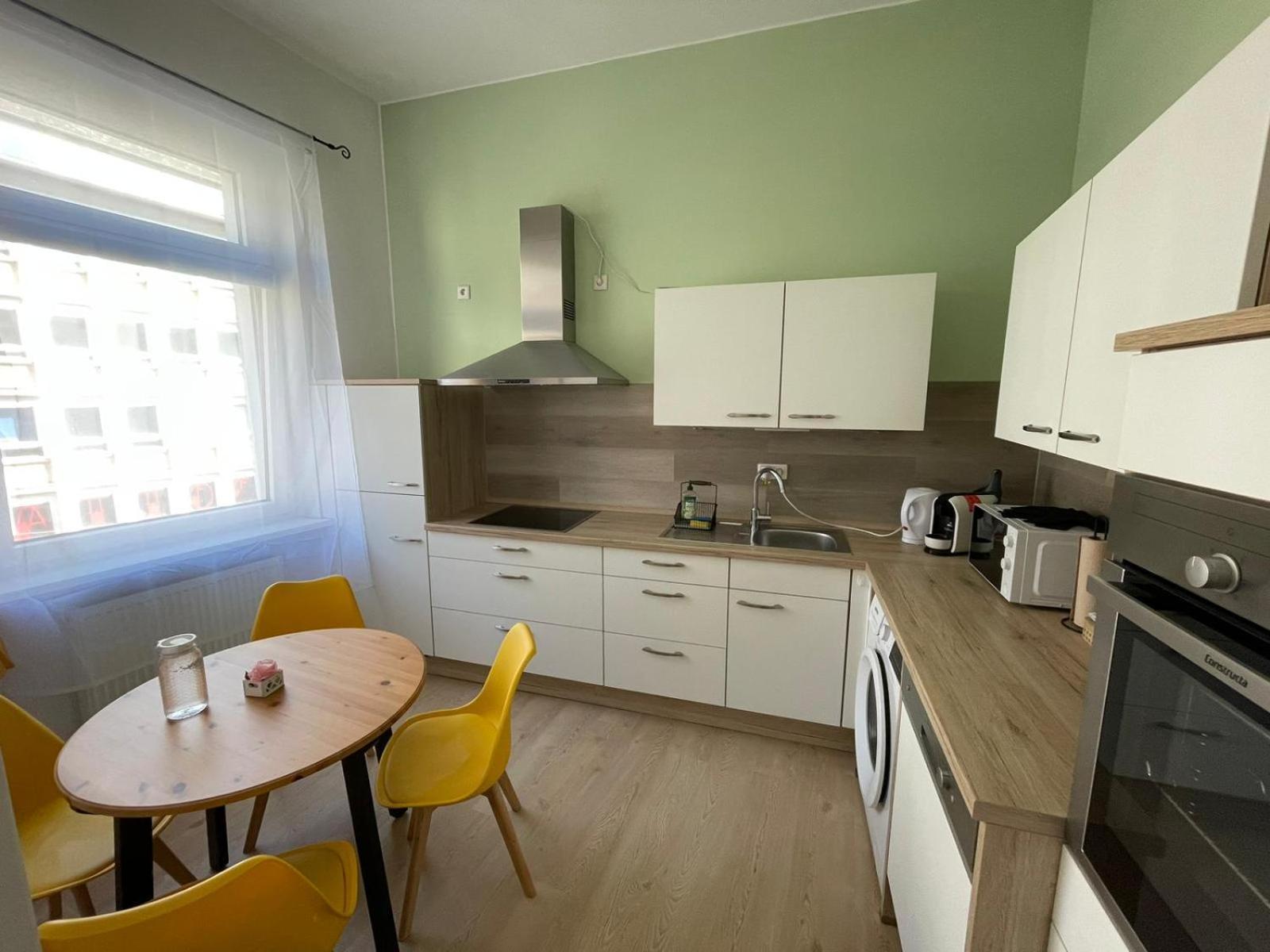 Schoenes Apartment Mitten In Der Stadt III Koblenz  Eksteriør bilde